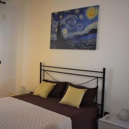 Donna Teresa Accomodation - Holiday House Monopoli Eksteriør billede